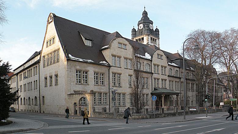 德国耶拿大学主楼